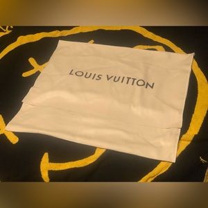 Louis Vuitton Envelope Style Large Dust Bag Cover Cream Colour